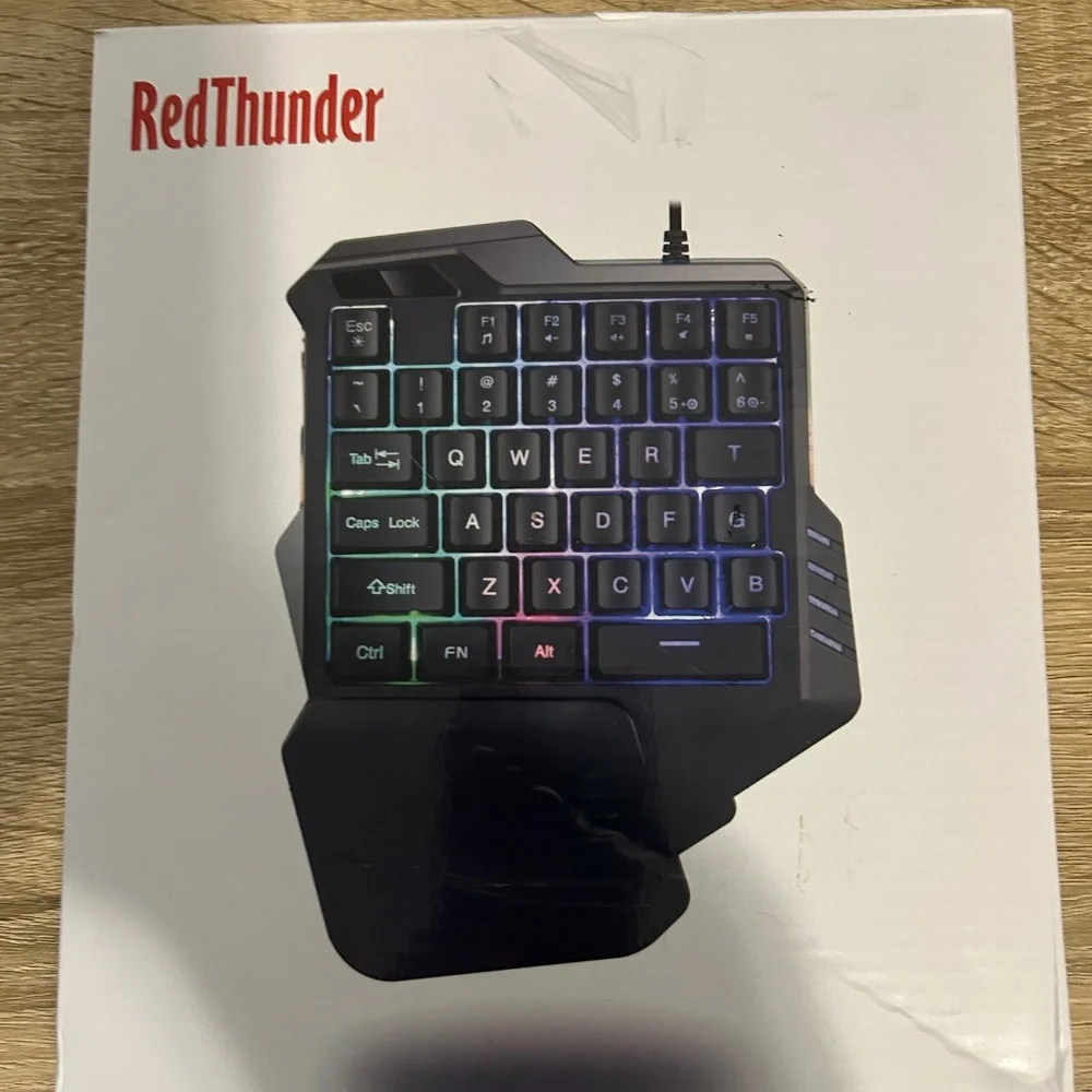 Red Thunder One Handed Gaming Keyboard RGBBacklit 35 Keys Portable Mini Gaming